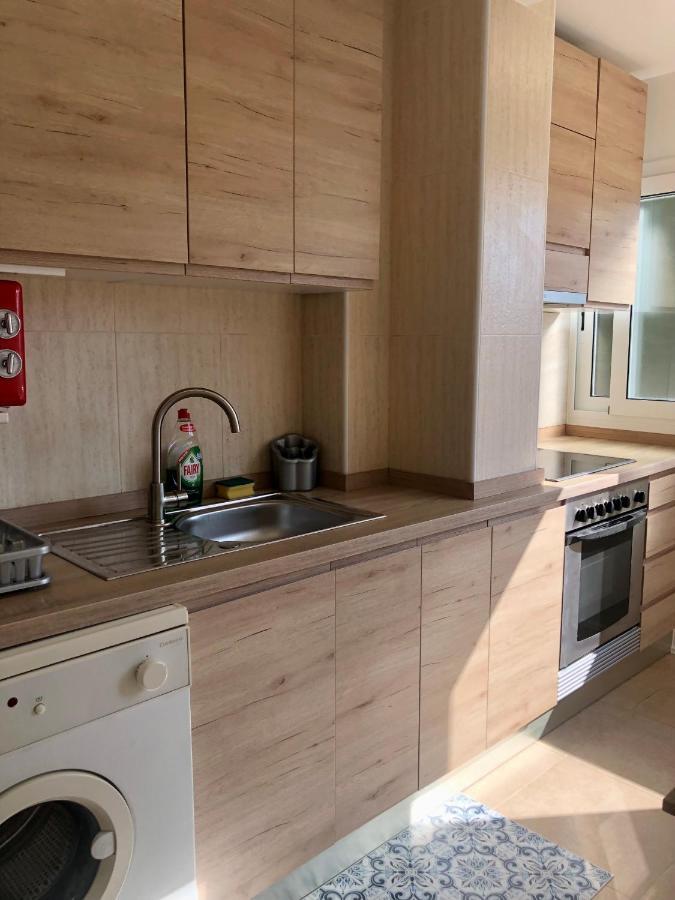 Familia, Amigos Y Playa Apartment Салоу Екстериор снимка