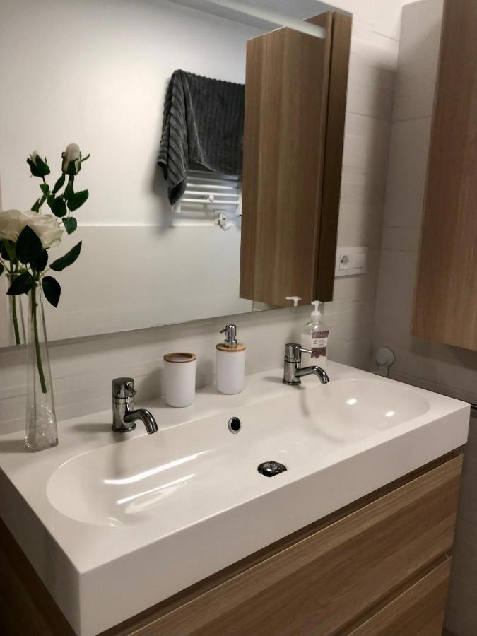 Familia, Amigos Y Playa Apartment Салоу Екстериор снимка